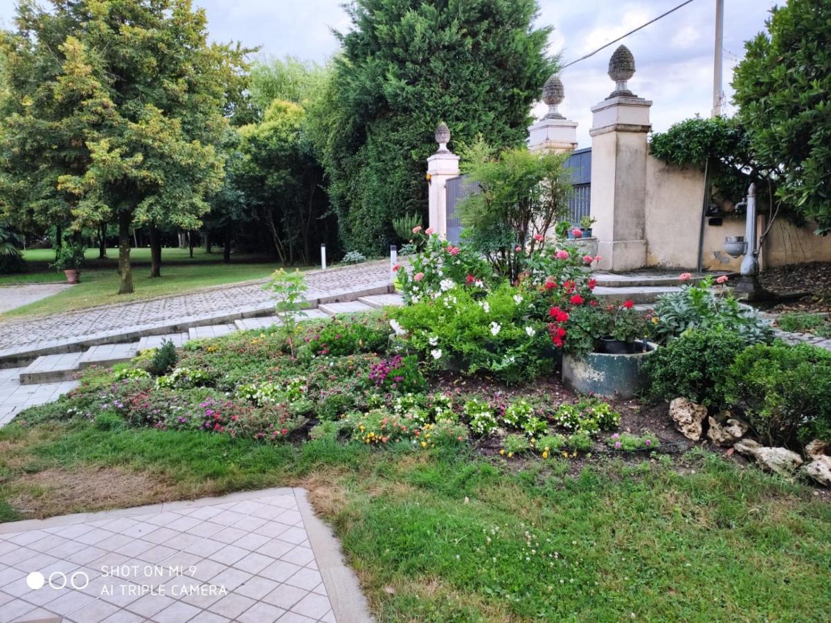 Residenza Serena Mirano Exterior foto